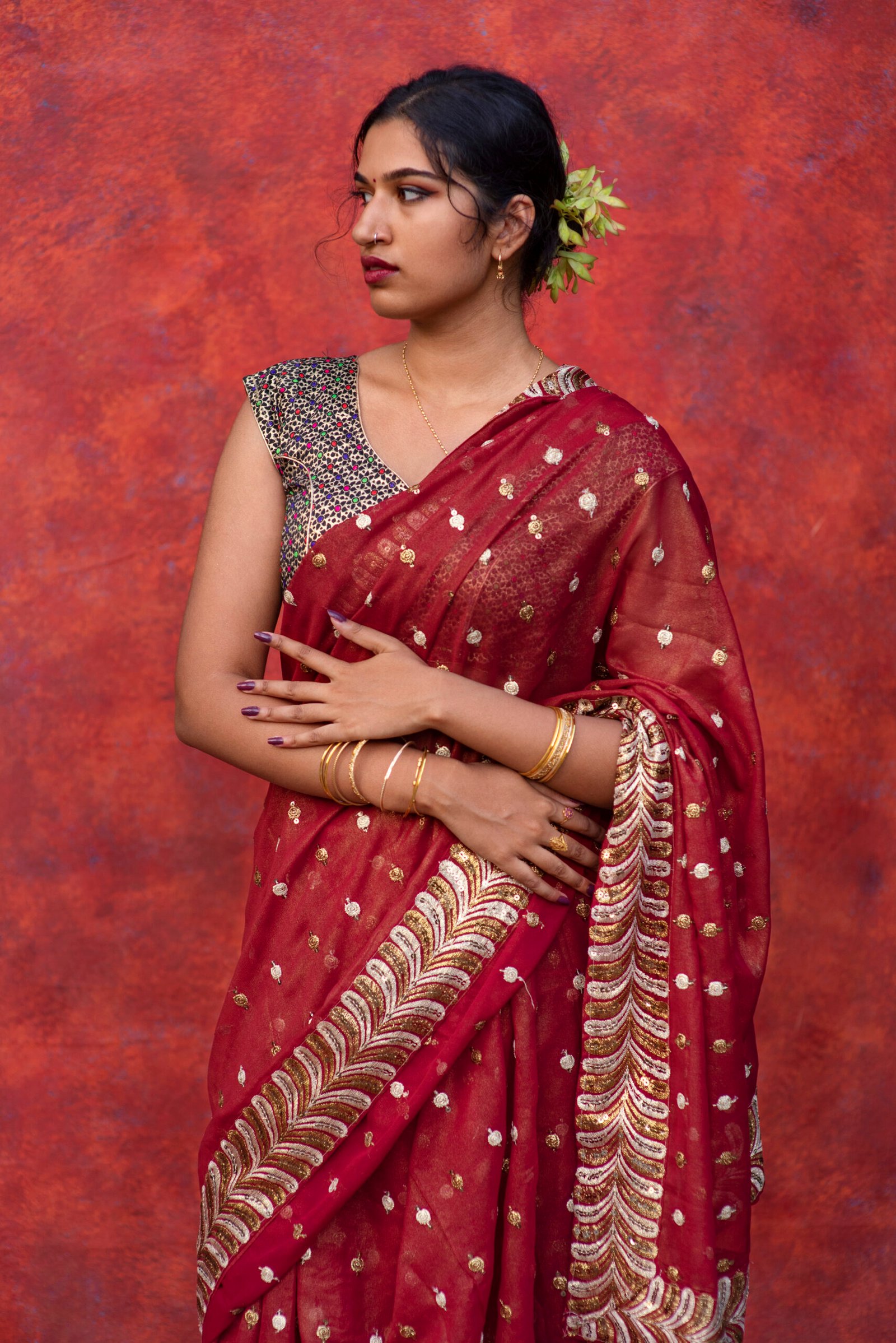 portrait-young-woman-wearing-tradition-sari-garment